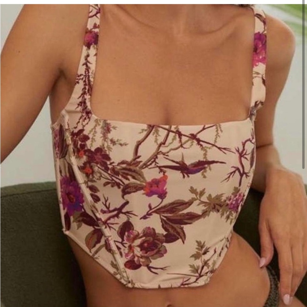 Out from under lovestruck bird corset top 💕